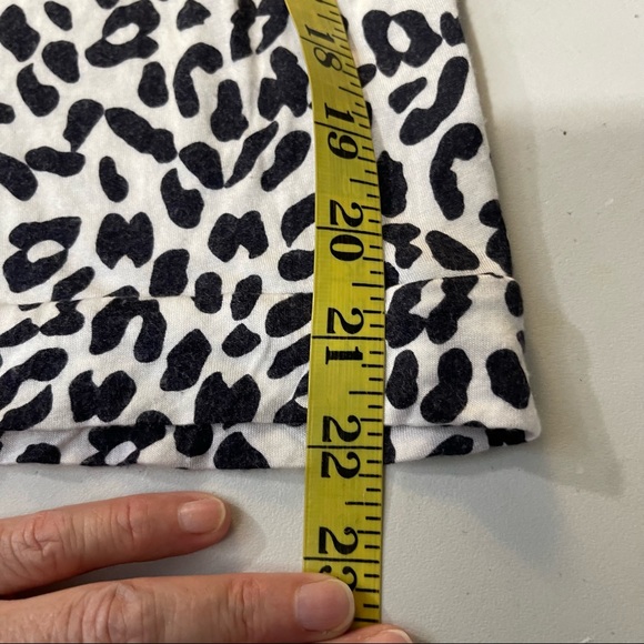 Amour Vert Pamela Leopard Print Tee Top Size S - Picture 7 of 7